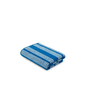 LOOP HOME bath towel - cobalt/ivory - dual dash